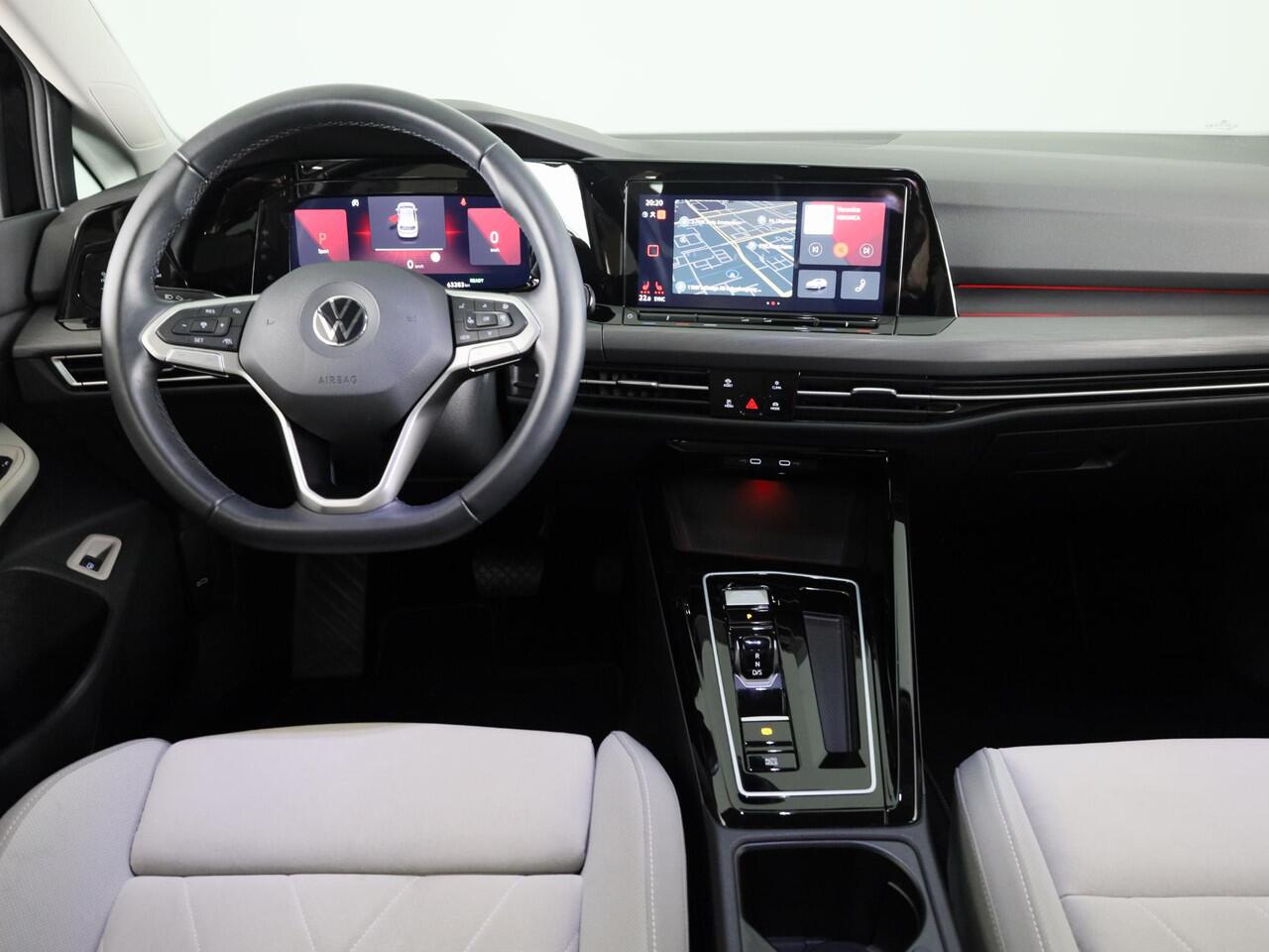 Volkswagen GOLF 1.4 eHybrid Style 204 pk Automaat (DSG) | Navigatie | Parkeersensoren | Autom. airco (3 zones) | Stoelverwarming | LED koplampen |