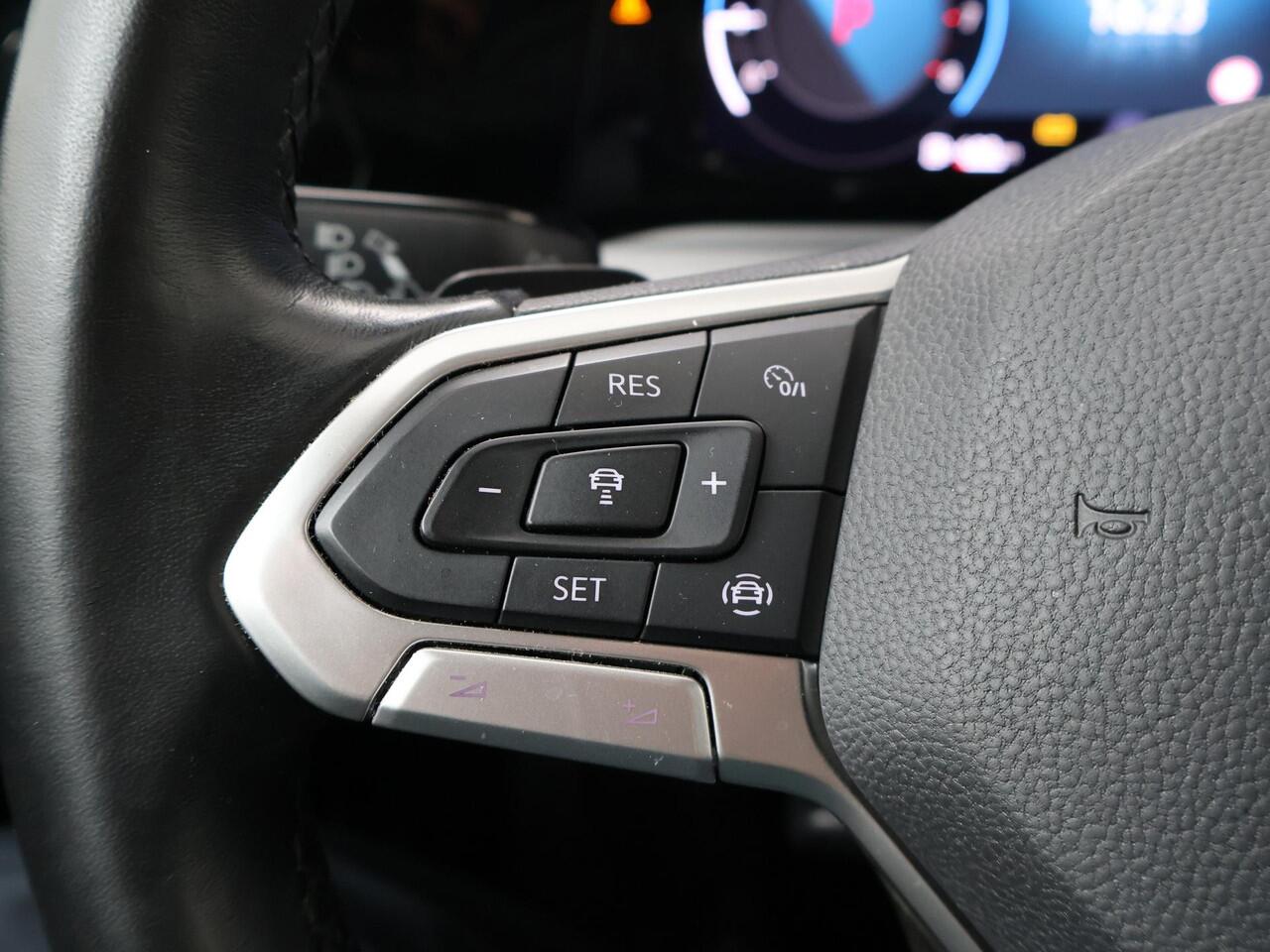 Volkswagen GOLF Variant 1.0 eTSI Life | 110 PK | Automaat | Adaptive cruise control | Apple Carplay/Android Auto |