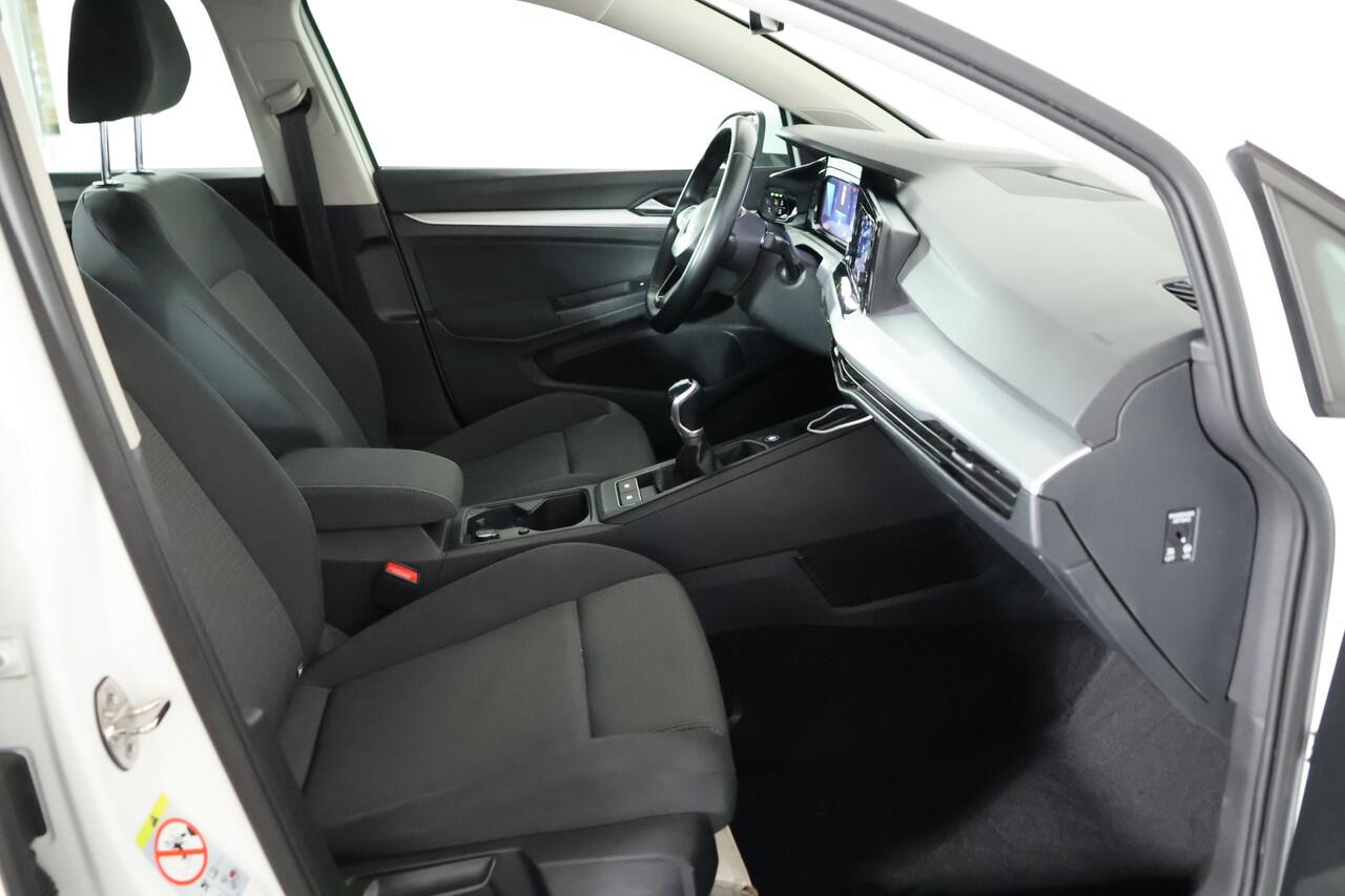 Volkswagen GOLF 1.0 TSI Golf / LED / CarPlay / Virtual Cockpit / Trekhaak