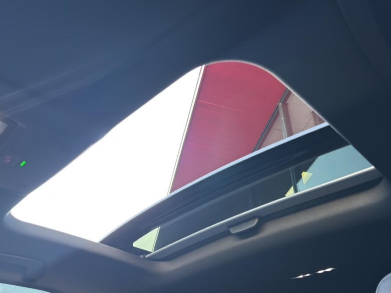 Volkswagen GOLF 1.4 TSI GTE EHYBRID PANO-DAK/IQ-LIGHTS/CAMERA/ACC/STOELVERW