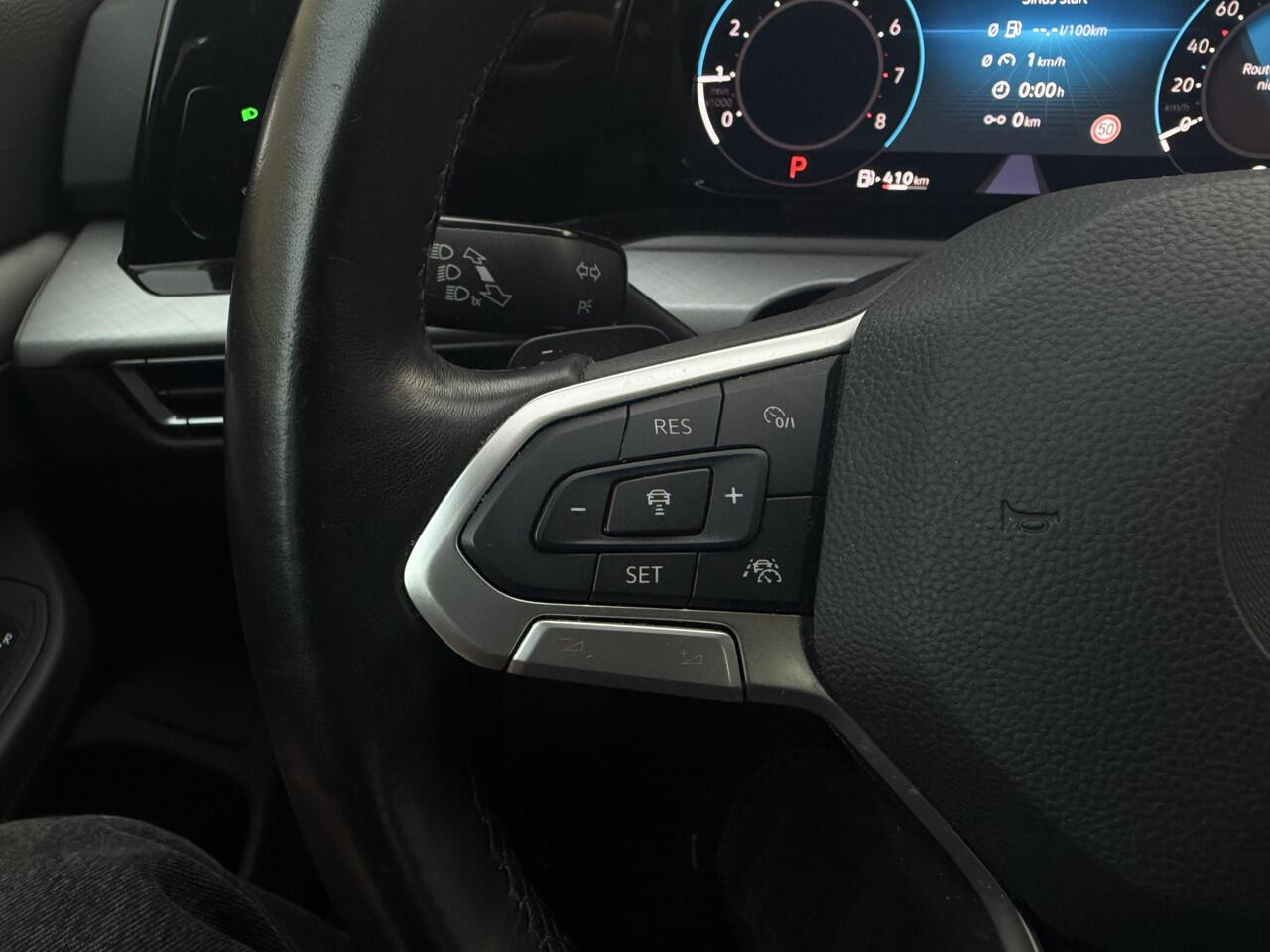 Volkswagen GOLF Variant 1.0 eTSI Life Automaat Mildhybrid