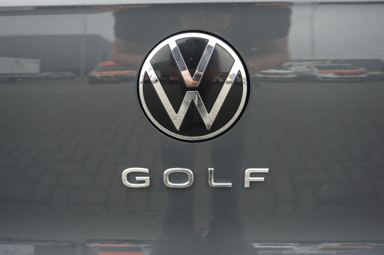 Volkswagen GOLF 8 CARPLAY | PARKSENS V+A | CLIMA | 16'LMV | DAB+ | ORG NL