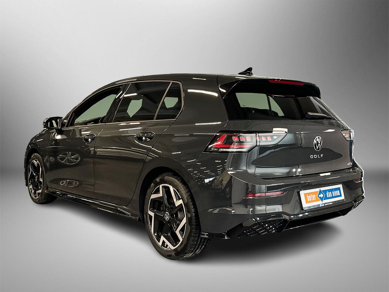 Volkswagen GOLF 1.5 eTSI 150pk R-Line R-Line / Stoel Verwarming / LED