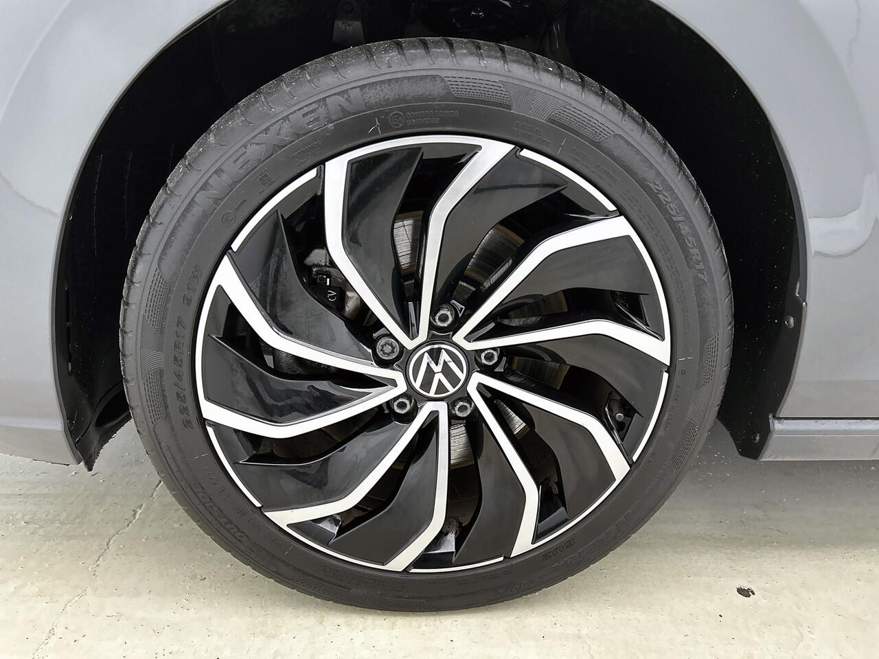 Volkswagen GOLF 1.4 TSI eHybrid 204pk PHEV Style / iQ Light / Memory / Adaptive Cruise / Massage