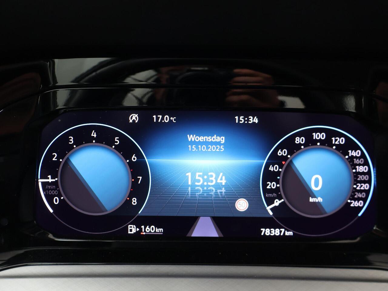 Volkswagen GOLF Variant 1.0 TSI Life Business | 110 PK | Trekhaak wegklapbaar | Achteruitrijcamera | Adaptive cruise control |