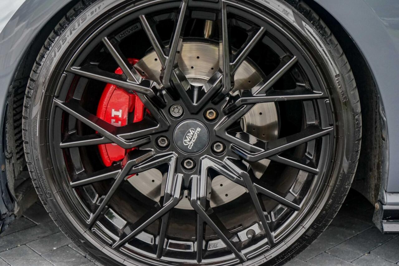 Volkswagen GOLF 2.0 TSI GTI TCR Nardo/Pano/DCC/Bull-X/HG/KW