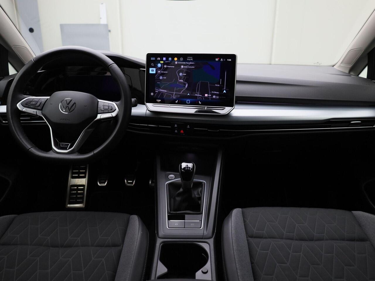 Volkswagen GOLF 1.5TSI/116PK Goal · Navigatie · Trekhaak · Apple/Android · Stoelverwarming · Garantie t/m 12-02-2027