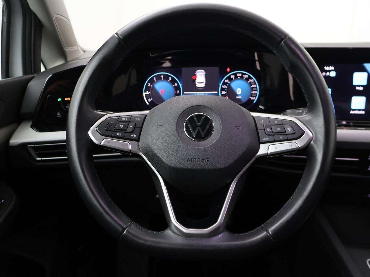 Volkswagen GOLF Variant 1.0 eTSI Life | 110 PK | Automaat | Adaptive cruise control | Apple Carplay/Android Auto |