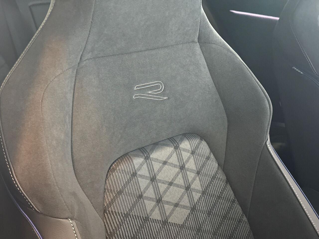 Volkswagen GOLF 1.5 eTSI 150pk DSG R-Line Assistance Pakket incl. 'Side Assist' / Matrix-ledlampverlichting /