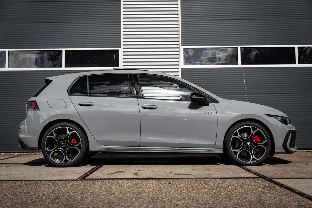 Volkswagen GOLF 8.5 2.0 TSI GTI |Pano |360° |Head-up |Sfeer