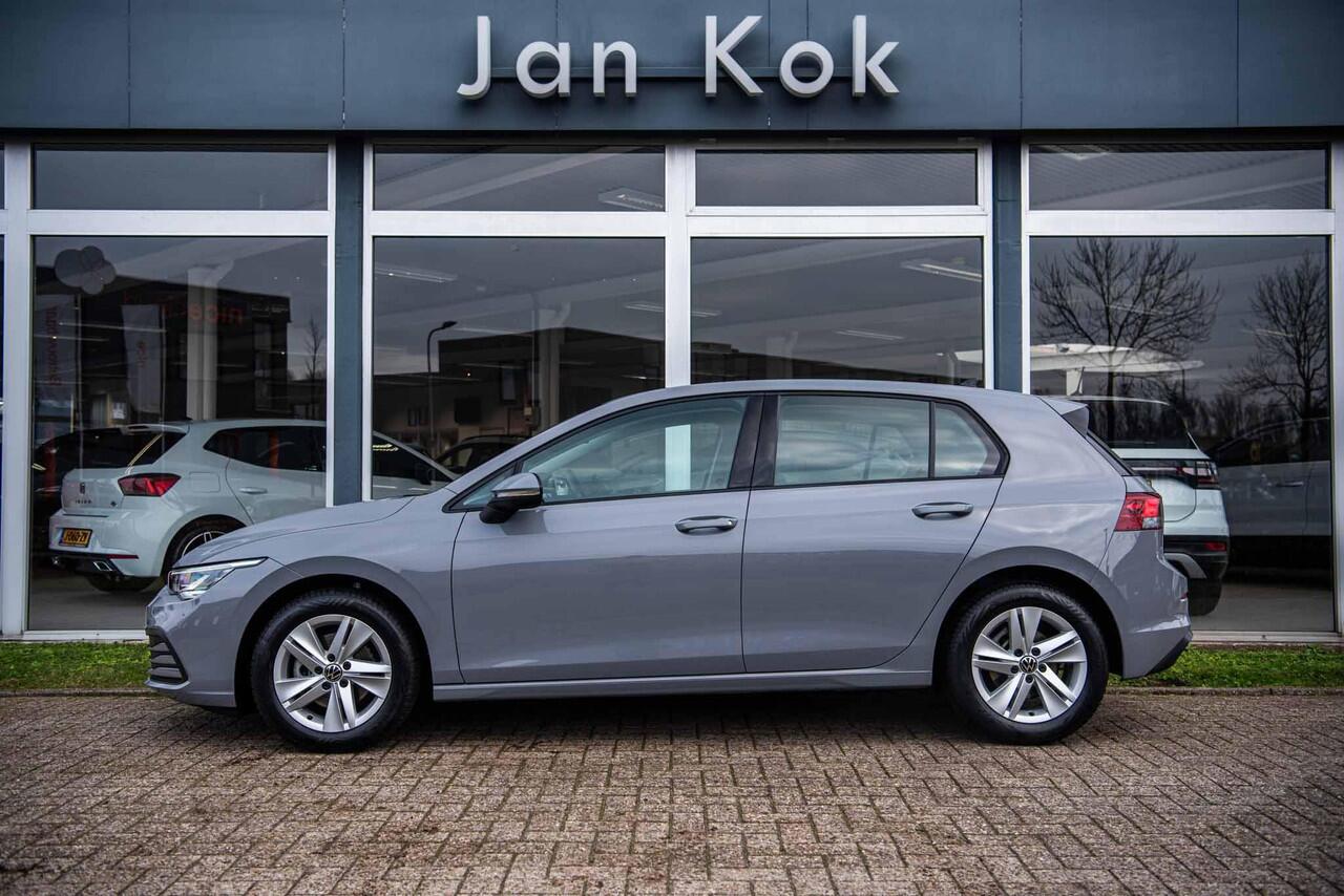Volkswagen GOLF 1.0 TSi 110 pk Life | Achteruitrijcamera | Parkeersensoren | Digit. Instrumentarium