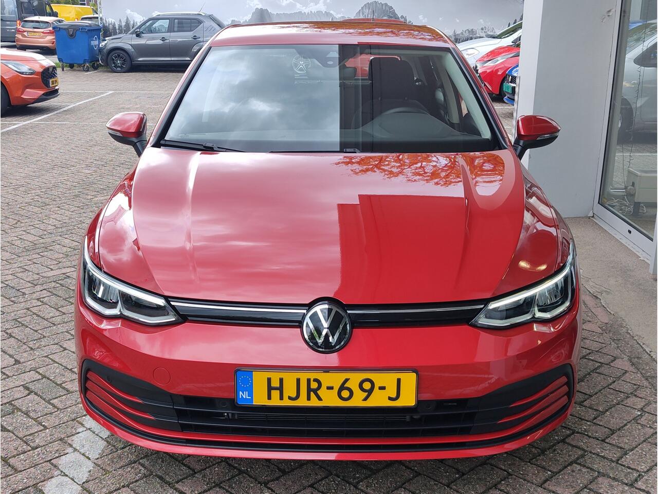 Volkswagen GOLF 1.0 eTSI LIFE AUTOMAAT nú een SUPERDEAL! | Virtual Cockpit | Carplay/Android