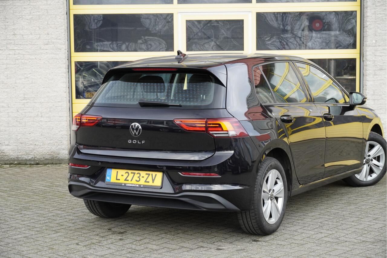 Volkswagen GOLF 1.0 TSI Life BJ2021 Lmv 16" | Led V+A | Pdc | Navi | App-Connect | Dashboard verlichting | Virtual cockpit | Climate control | Cruise control | Getint glas