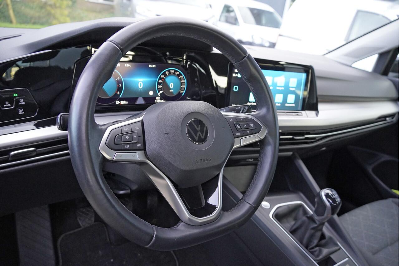 Volkswagen GOLF 1.0 TSI Life BJ2021 Lmv 16" | Led V+A | Pdc | Navi | App-Connect | Dashboard verlichting | Virtual cockpit | Climate control | Cruise control | Getint glas