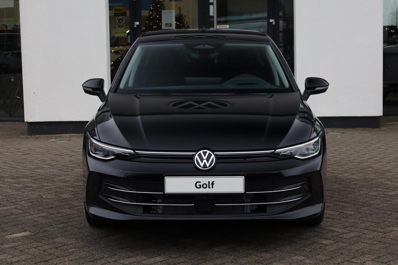 Volkswagen GOLF 1.5 eHybrid Style Edition 204PK / 150kW LED Matrix IQ.Light, 360° camera, Apple Carplay & Android Auto, achteruitrijcamera, head-up display, 3-zone Climatronic, draadloos telefoon laden, voorstoelen verwarmbaar met massagefunctie, dynamische grootlichtass