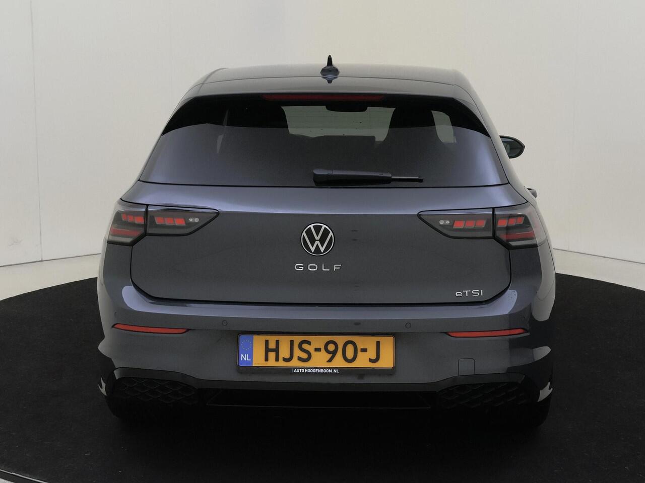 Volkswagen GOLF 1.5 eTSI R-Line Edition