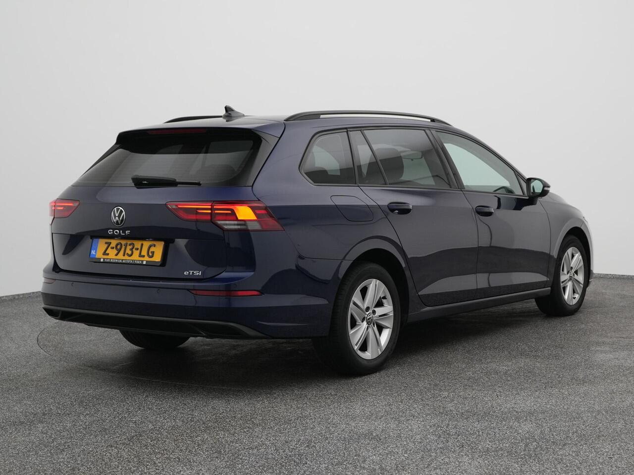 Volkswagen GOLF Variant 1.0 eTSI Life | ADAPTIVE | STOEL- EN STUURVERW.