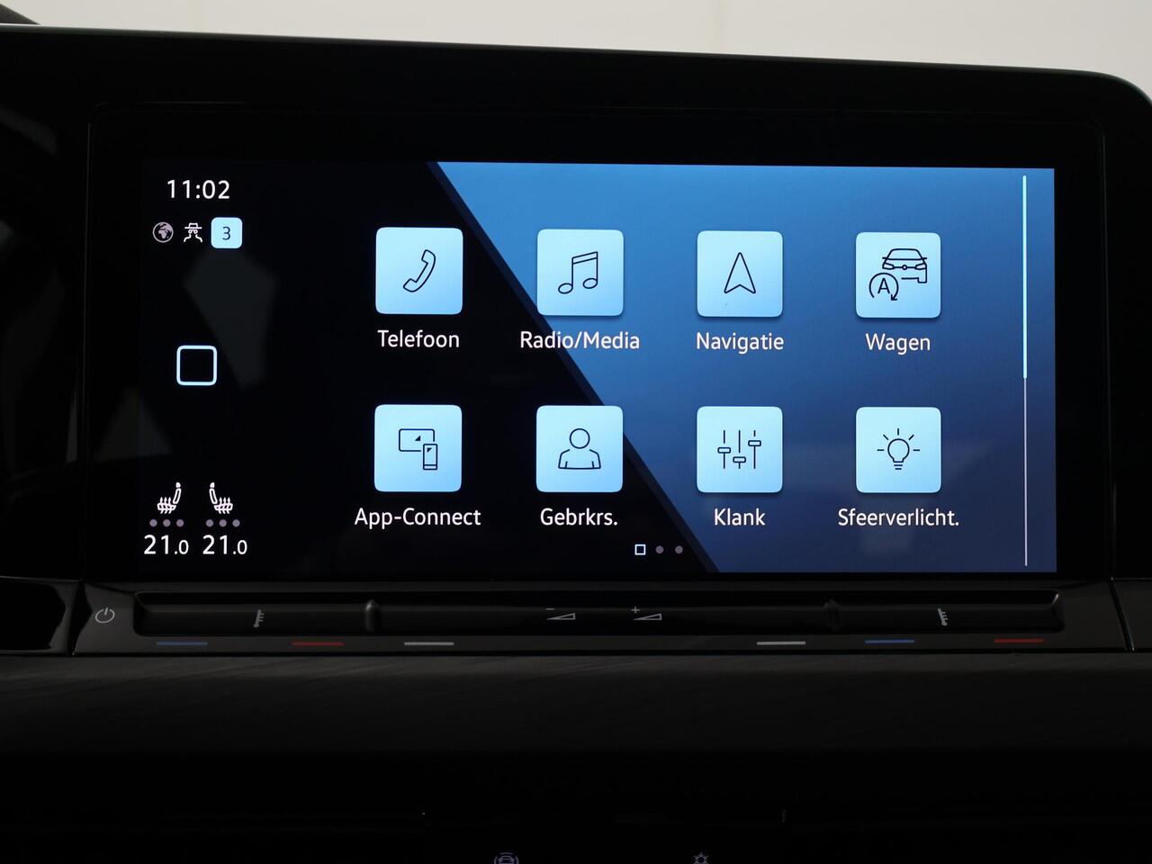 Volkswagen GOLF 1.5 eTSI DSG Style | 150 PK |Park-Assist| Ergo-Active stoelen | ACC | Stoelverwarming |