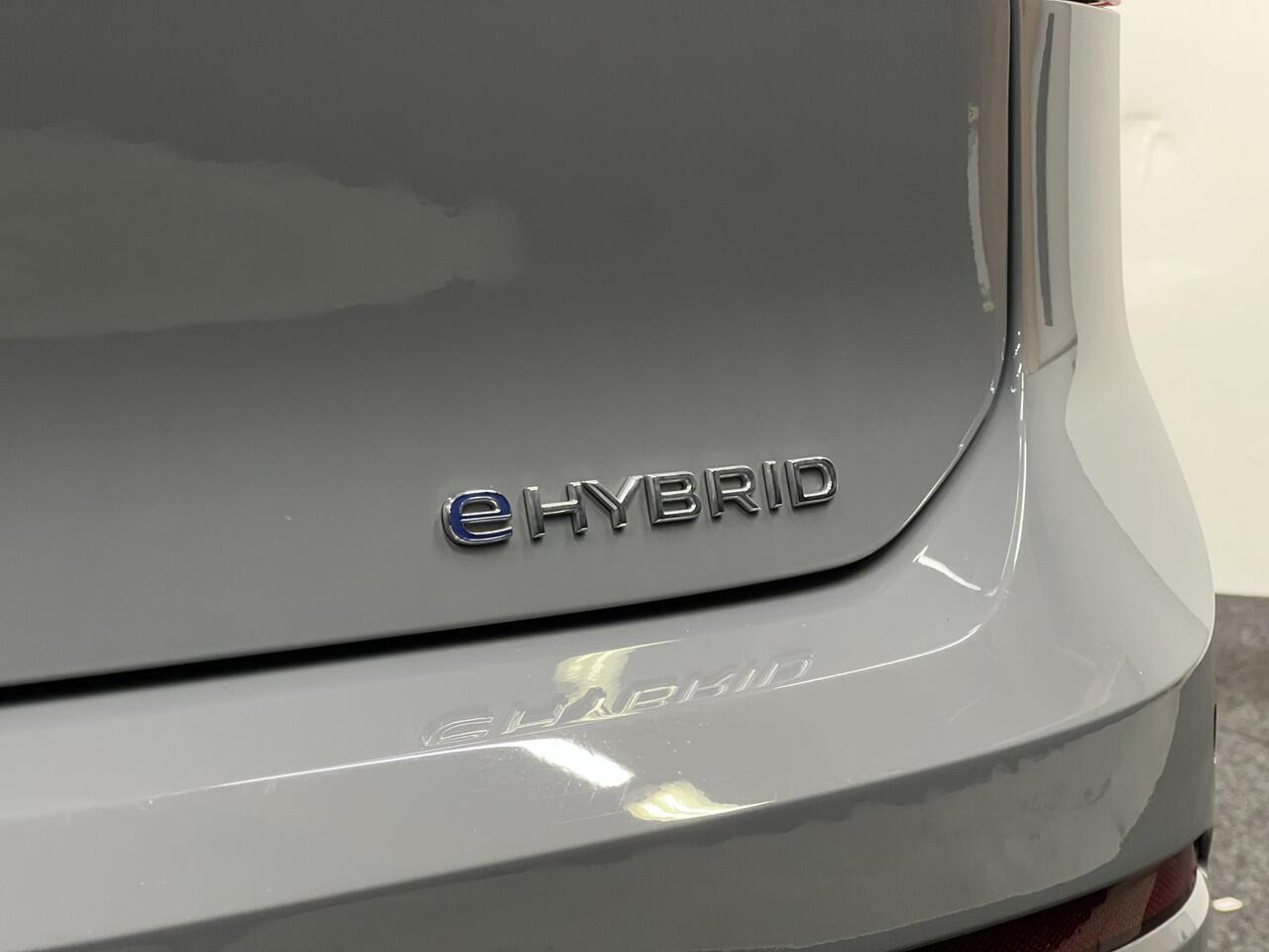 Volkswagen GOLF 1.4 eHybrid Style | NAVI | MASSAGE | STOEL-/STUURVERWARMING | ACC |