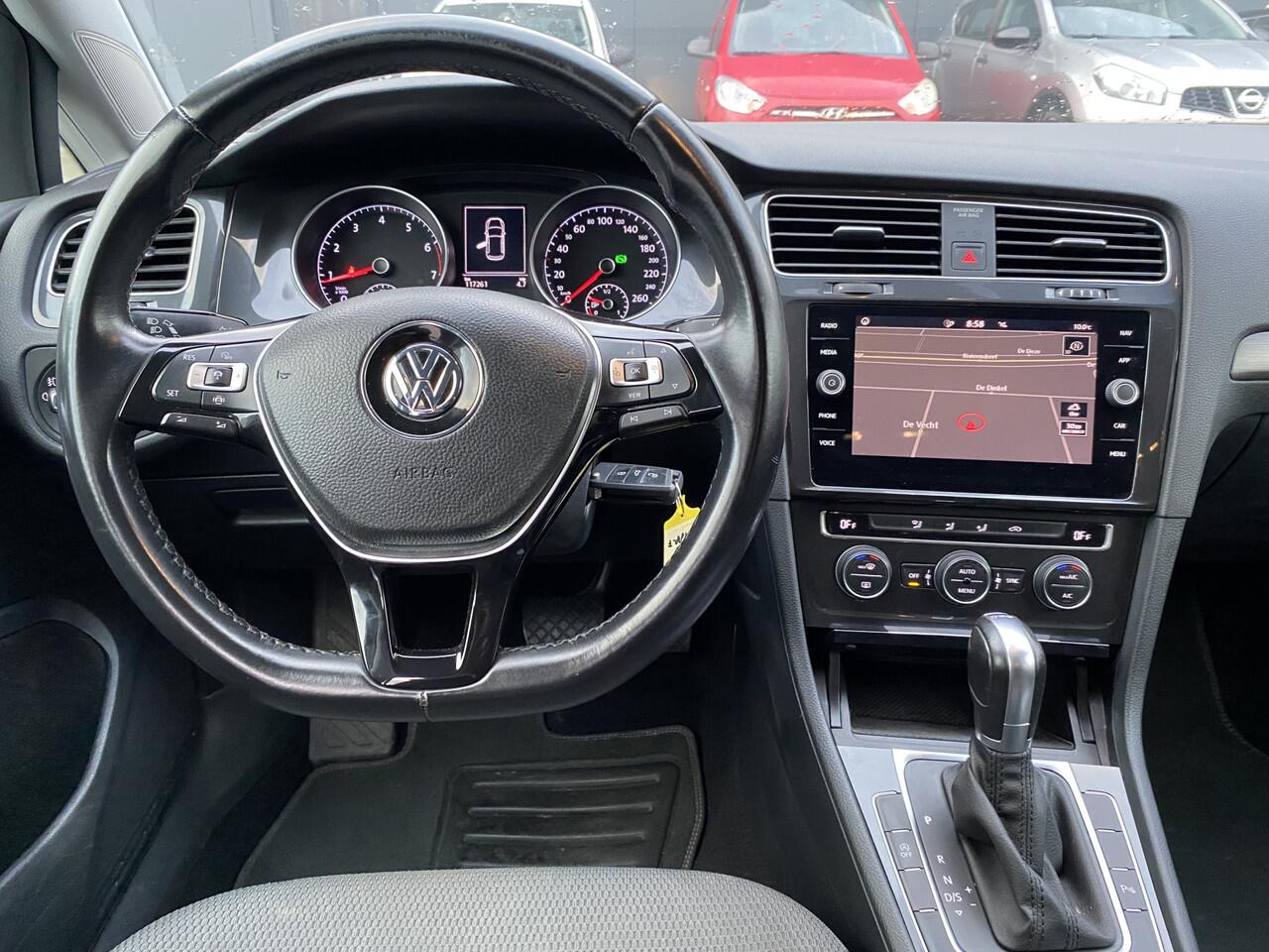 Volkswagen GOLF 1.5 TSI Comfortline Afneembare Trekhaak, Adaptive Cruise & App-Connect