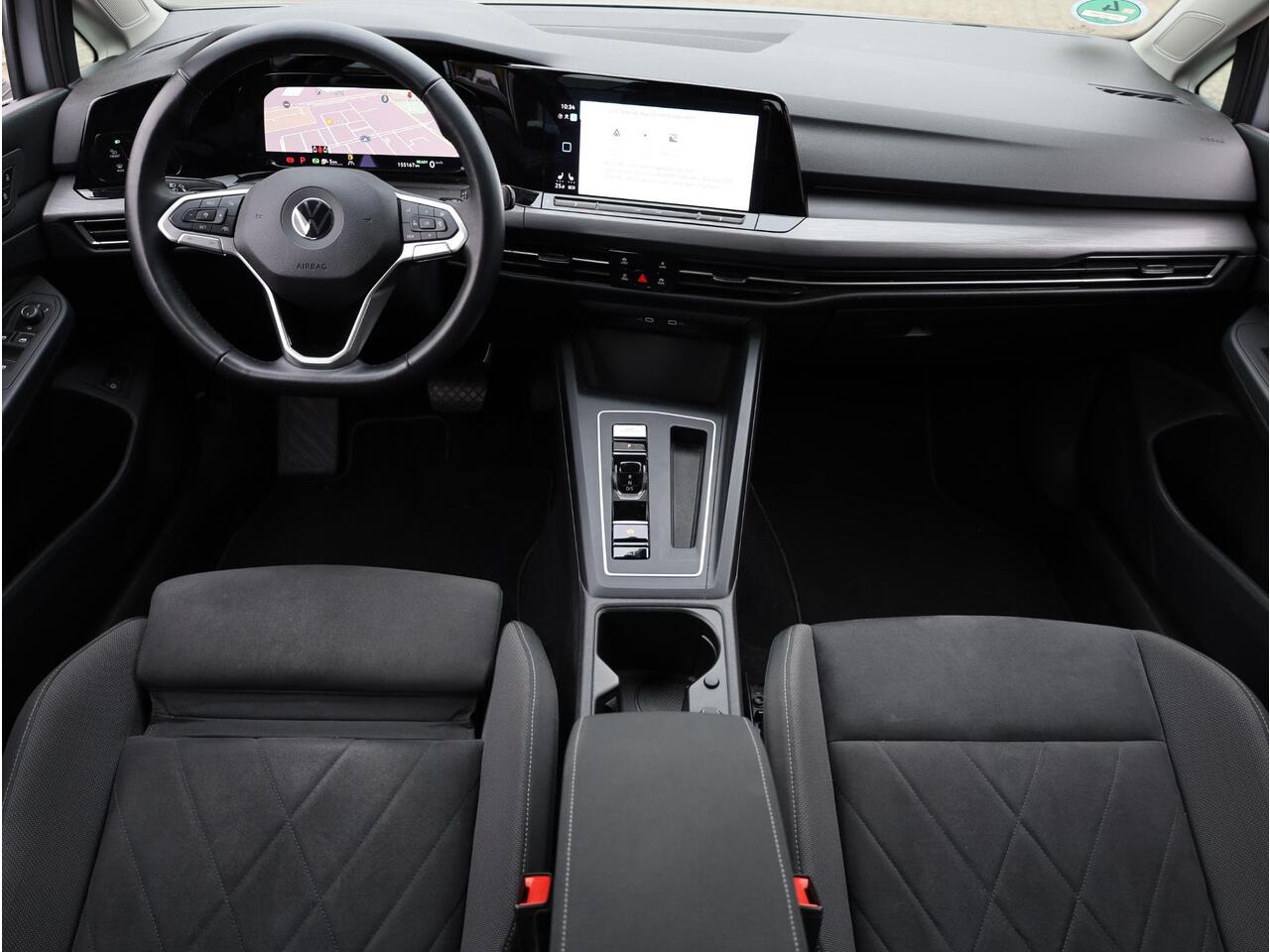 Volkswagen GOLF 1.4 eHybrid PHEV 204PK | Adaptive Cruise | Carplay/Android | Memory | Stoel&Stuurverwarming | Trekhaak Elektrisch |