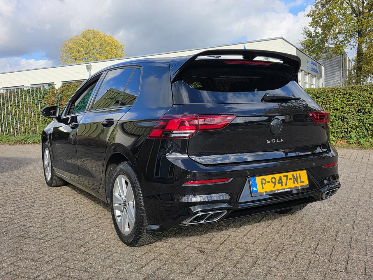 Volkswagen GOLF 1.0 TSi, NL auto! Carplay! Digi Dash! Spoilerset! Zondag OPEN!