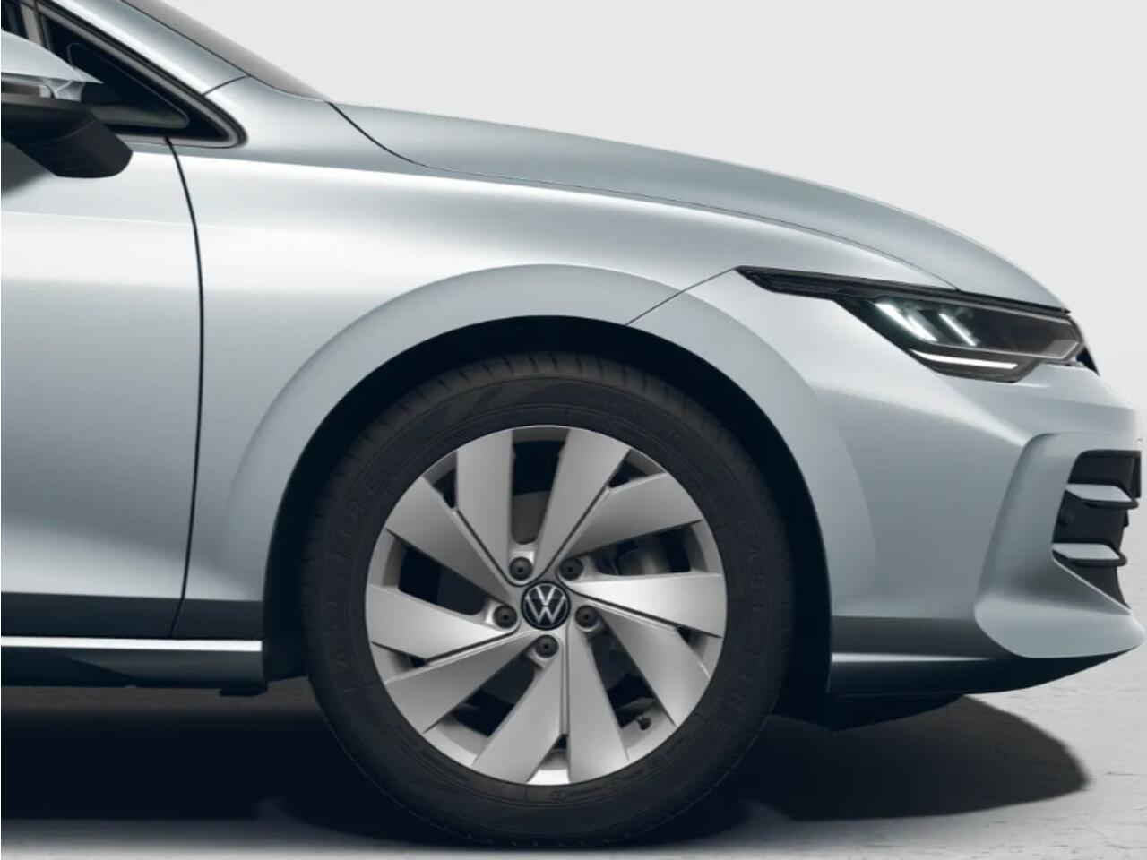 Volkswagen GOLF variant Life Edition 1.5 eTSI 116 pk 7 versn. DSG · Achteruitrijcamera · draadloze telefoonlader ·