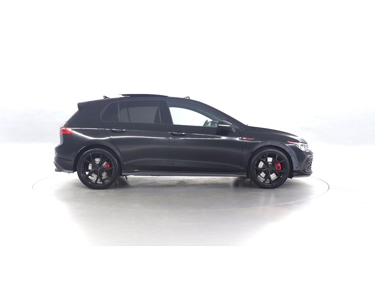 Volkswagen GOLF GTI 2.0 TSI 245pk / Panoramadak / Head Up / Travel Assist