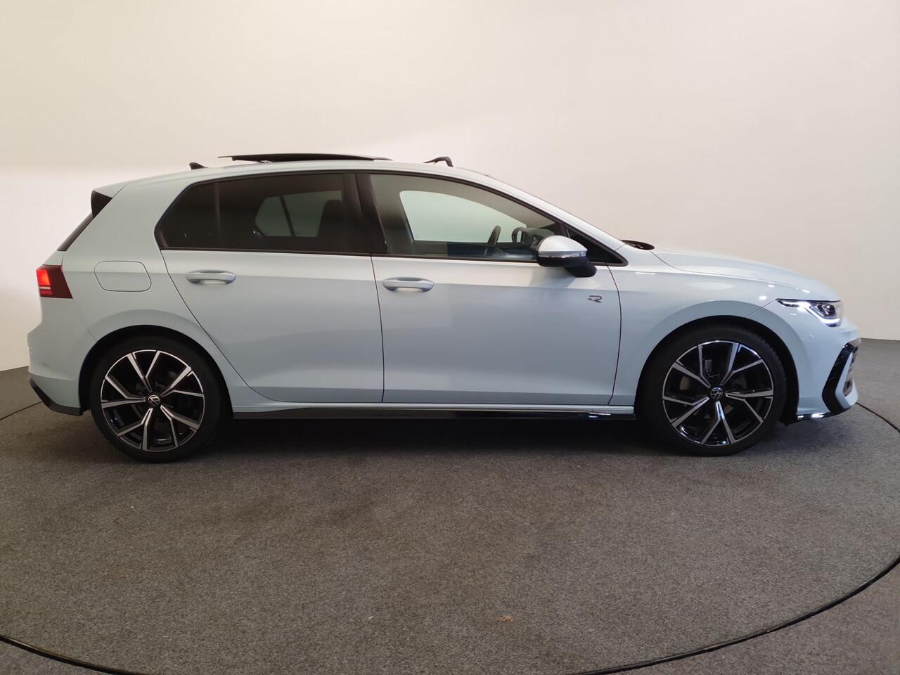 Volkswagen GOLF 8.5 1.5 eTSI 150pk DSG/AUT R-Line Panoramadak, Camera, ACC