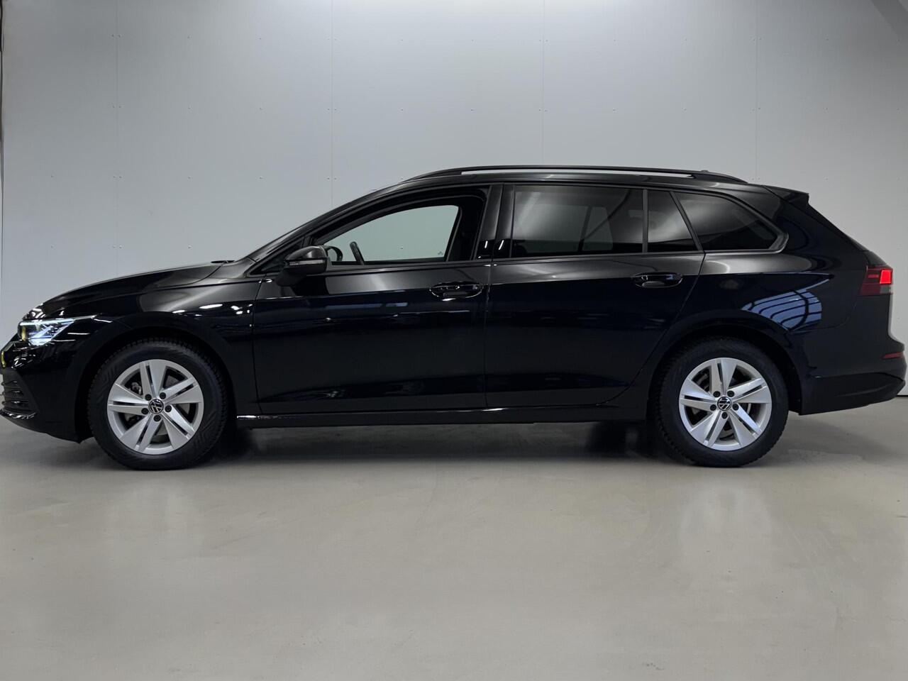 Volkswagen GOLF Variant 1.0 eTSI Life Business | NL Auto | Lounge pakket | Led | Stoelverwarming | Rijklaarprijs