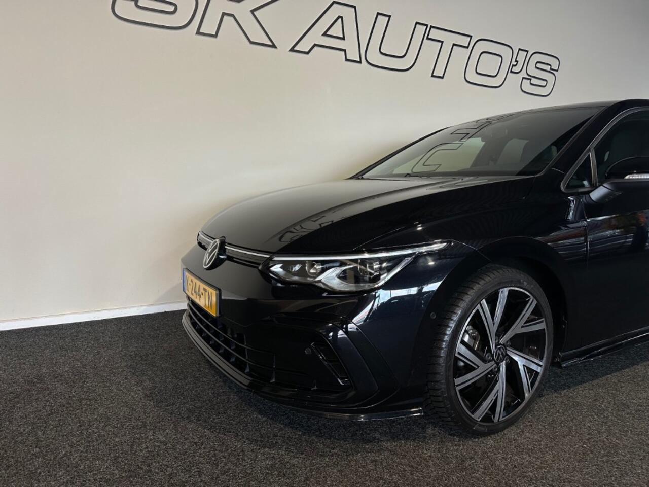 Volkswagen GOLF 1.5 TSI R-LINE LED l CLIMA l STOEL/STUURVERW l SFEERVER l 18INCH