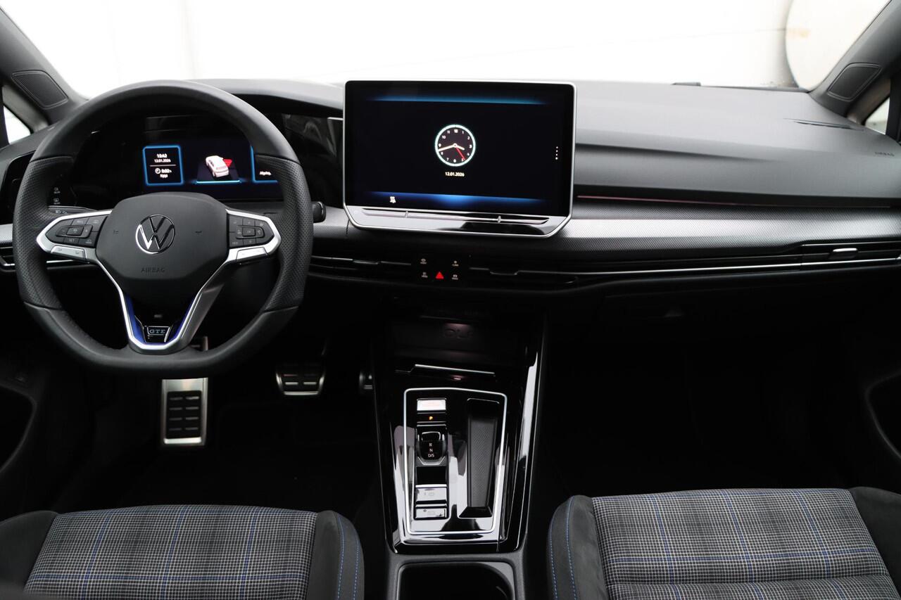 Volkswagen GOLF 1.5 eHybrid GTE 272pk DSG6 | Winterpakket | HUD