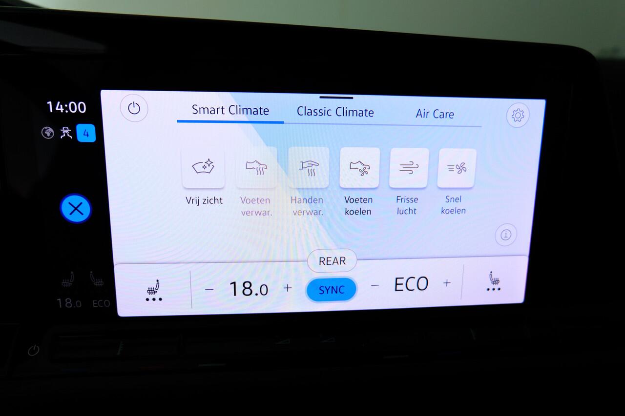 Volkswagen GOLF 1.4 eHybrid Style | TREKHAAK | CARPLAY | CAMERA |