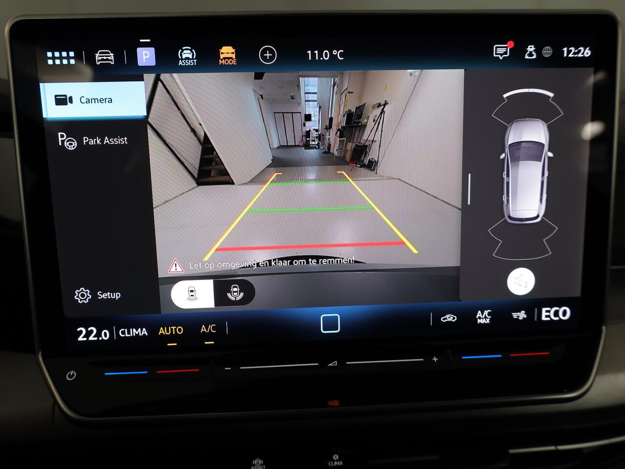 Volkswagen GOLF 1.5 eHybrid Life Edition 204 pk Automaat (DSG) | Verlengde garantie | Navigatie via App | Parkeersensoren (Park assist) | Achteruitrijcamera | Adaptieve cruise control |