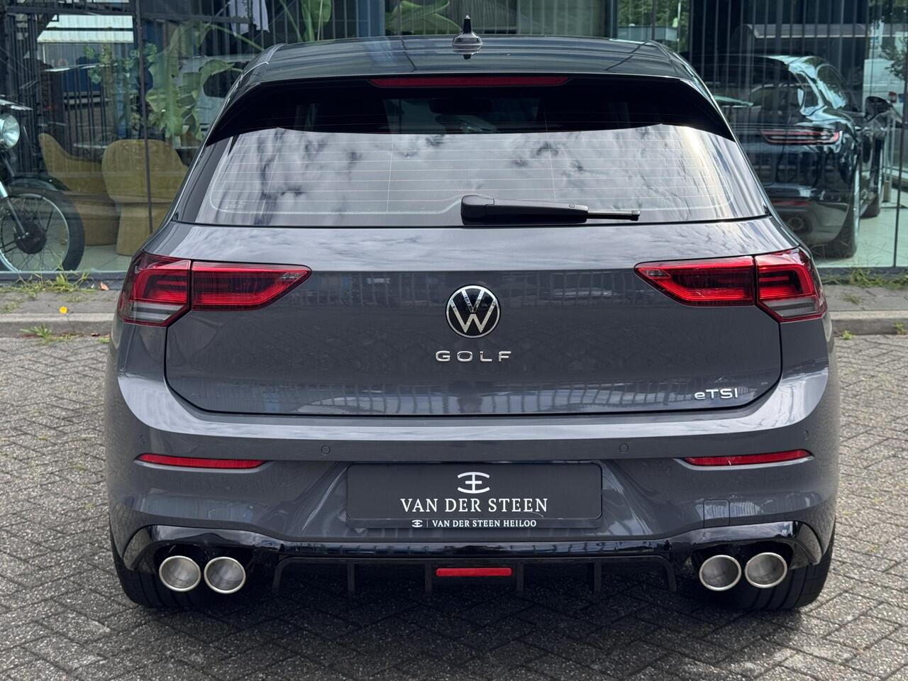 Volkswagen GOLF 1.0 eTSI Life Sportstoelen | Stoel-Stuurverwarming | Draadloze Telefoonlader