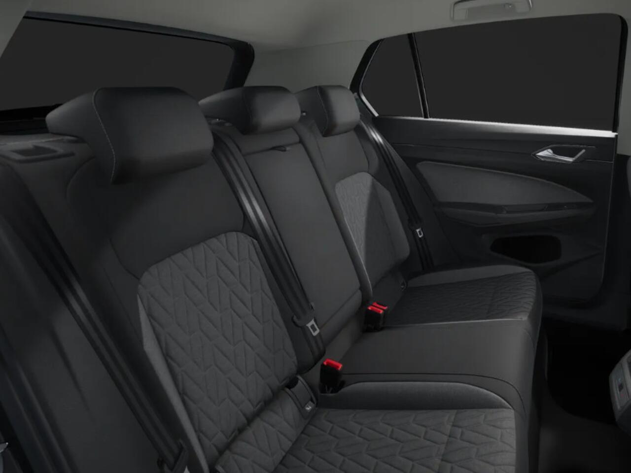 Volkswagen GOLF Life Edition 1.5 eHybrid 204 pk 6 versn. DSG · Achteruitrijcamera · Draadloze telefoonlader ·