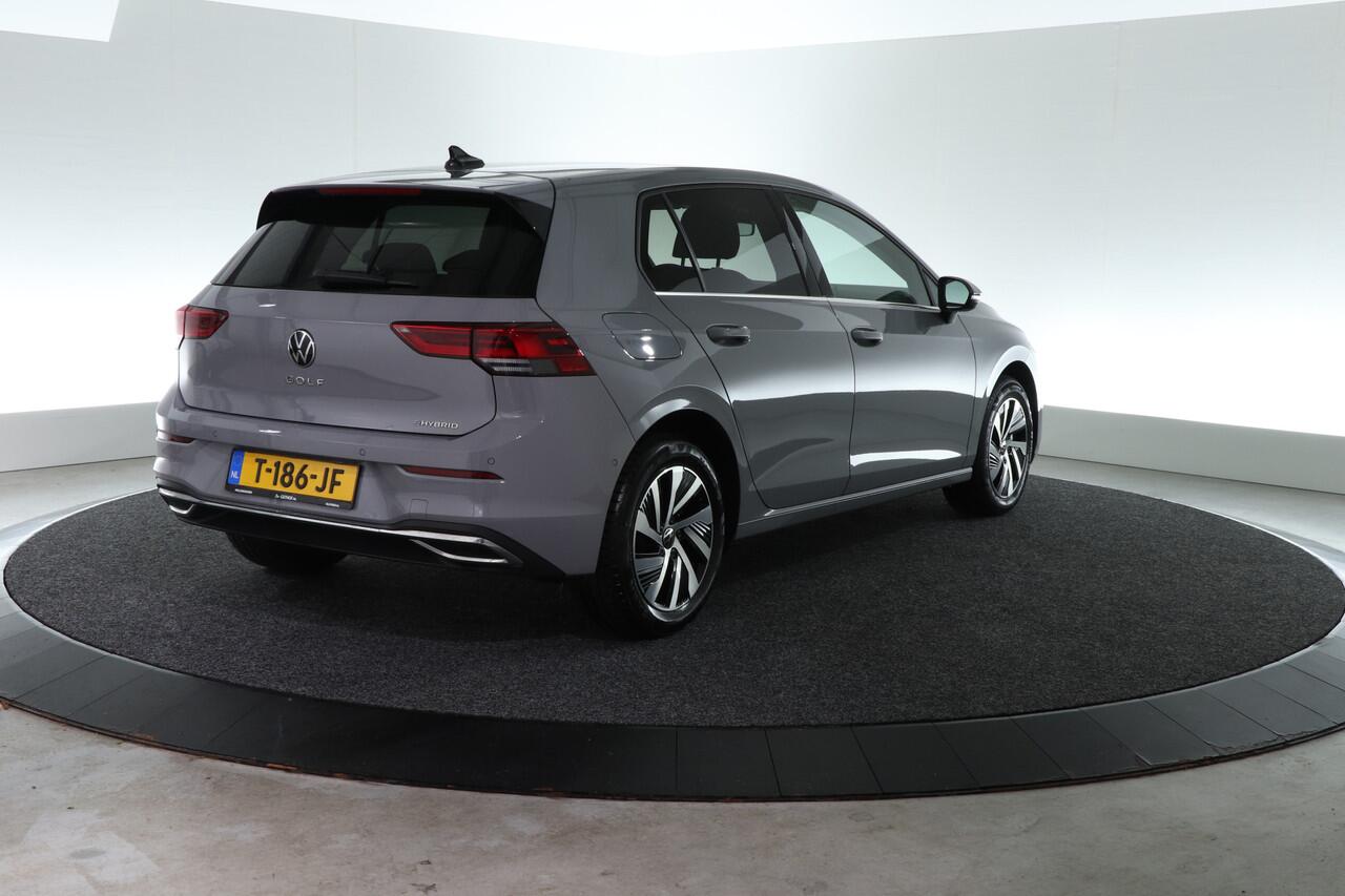 Volkswagen GOLF 1.4 eHybrid Style | TREKHAAK | CARPLAY | CAMERA |