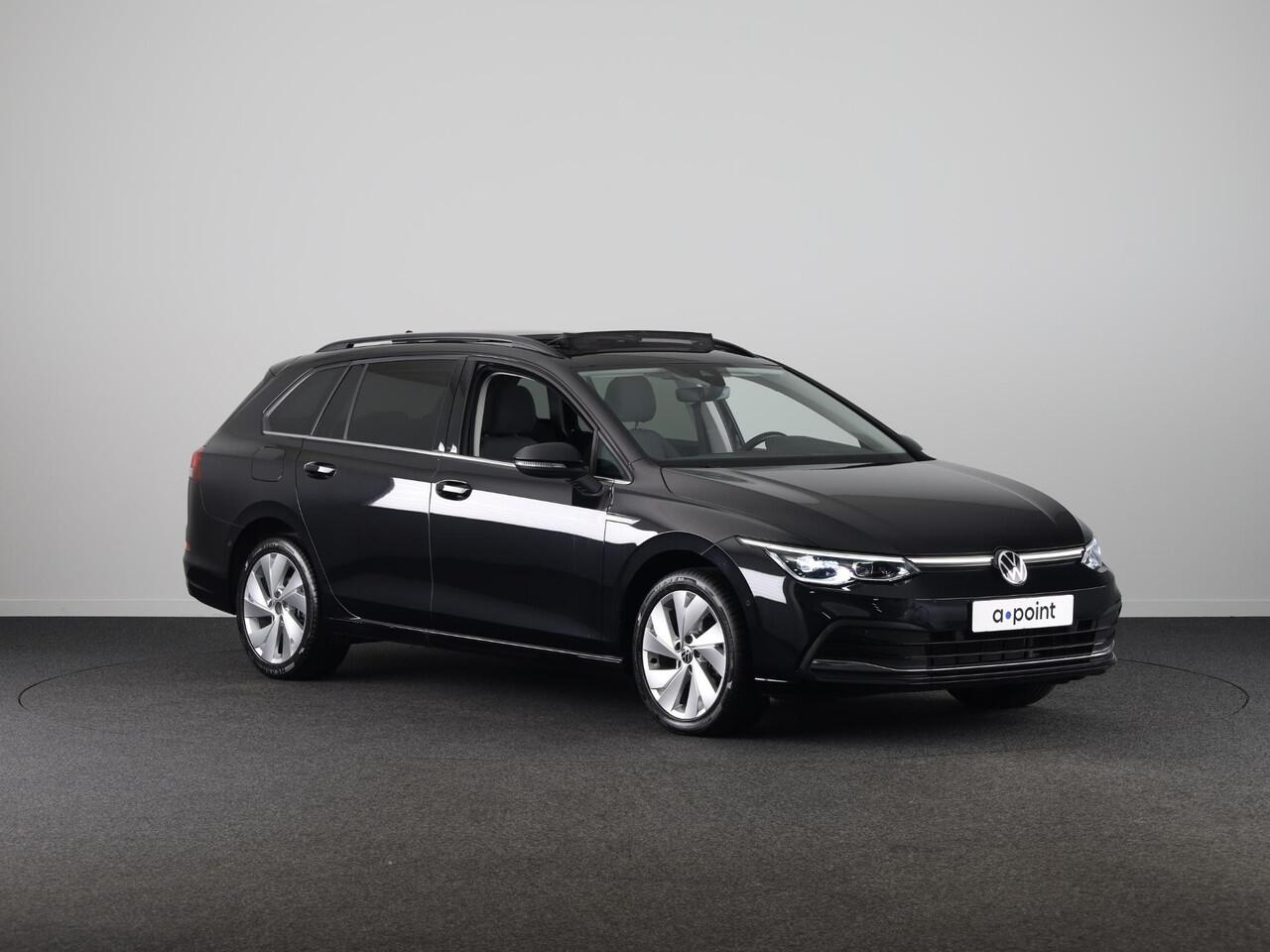 Volkswagen GOLF Variant 1.5 TSI Style 150 pk | Navigatie via App | Panoramadak | Parkeersensoren (Park assist) | Stoelverwarming | Apple Carplay/Android Auto |