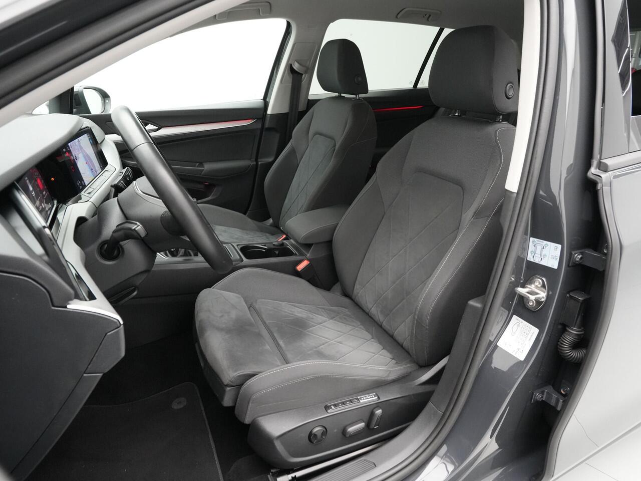 Volkswagen GOLF Variant 1.0 TSI Life Business Navigatie Stoel/stuurverwarming Parkassist Sideassist Pdc Acc 201