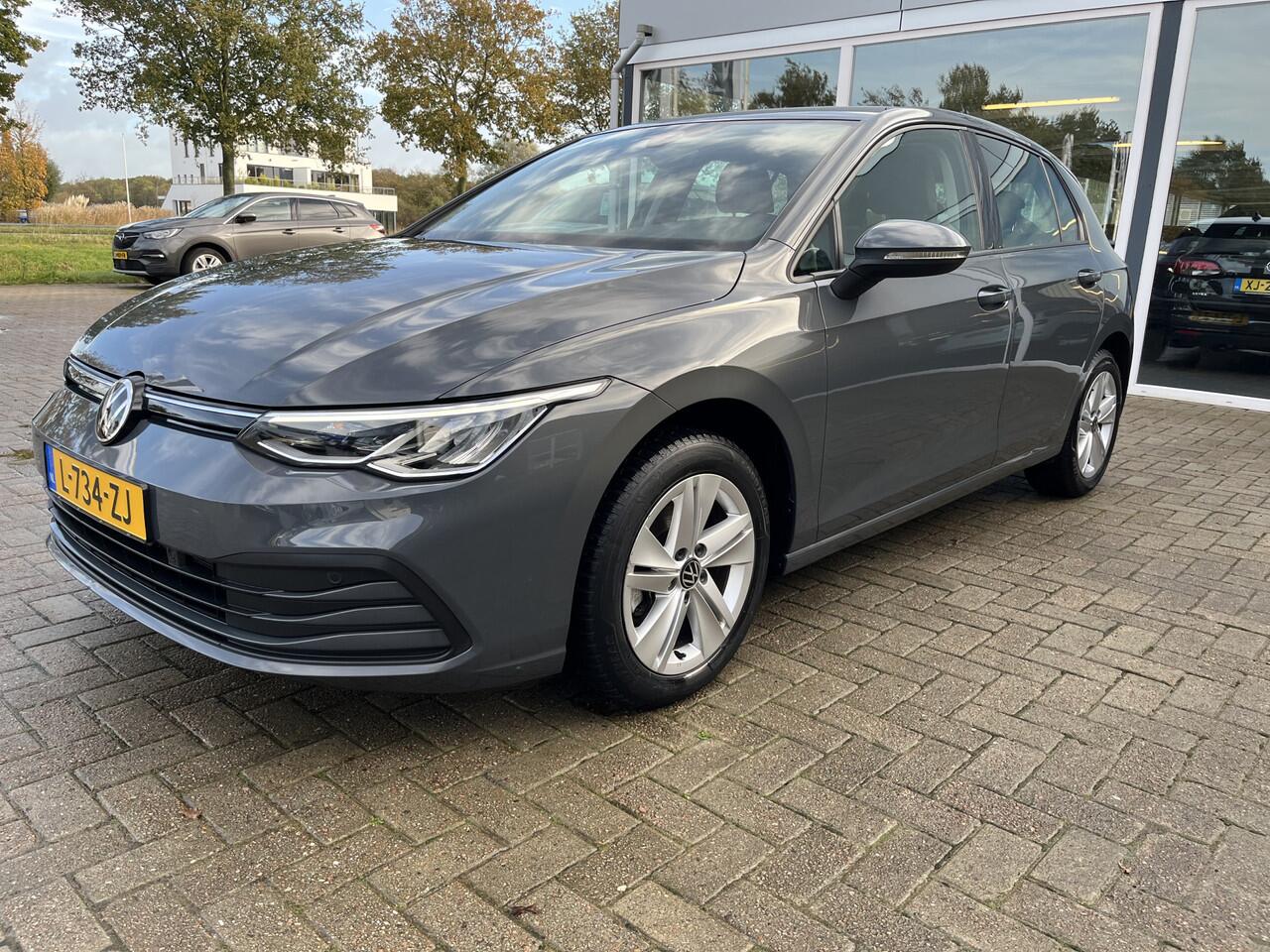 Volkswagen GOLF 1.0 TSI Life 50% deal 8.475,- ACTIE Carplay / Clima / Cruise / LMV