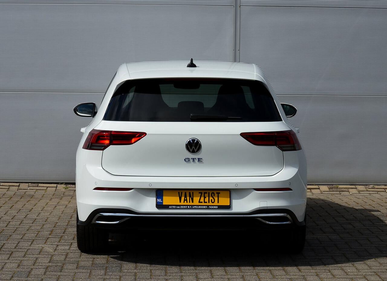 Volkswagen GOLF 1.4 GTE E-HYBRID | PLUG IN HYBRID | ADAPTIEF CRUISE | CAMERA | WINTERPAKKET | 18'' L.M. VELGEN | ALL IN RIJKLAARPRIJS