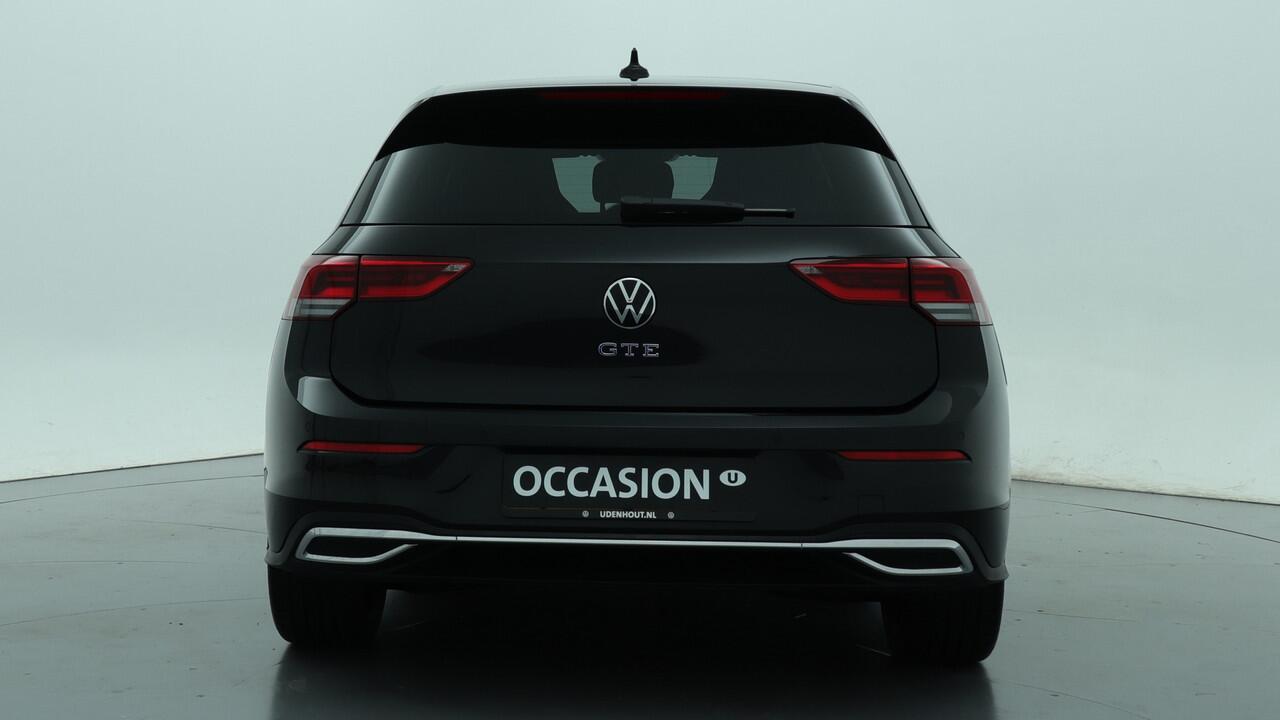 Volkswagen GOLF GTE 1.4 TSI eHybrid 245pk DSG PHEV /Panoramadak /Head Up /Navi /LED / Demonstratieauto