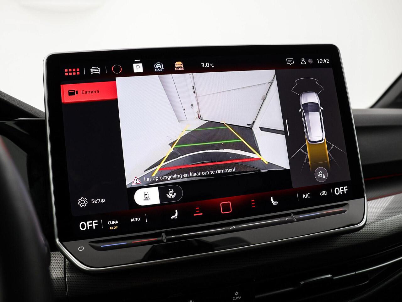 Volkswagen GOLF 1.5 204pk DSG eHybrid 50 Edition · Camera · Keyless · Apple/Android Car Play · Elek. Voorstoel · Sfeerverlichting · 18'' Inch · Garantie t/m 06-08-2028 of 100.000km