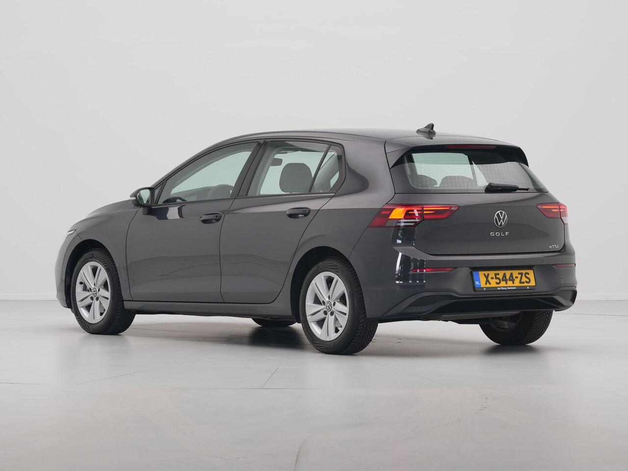 Volkswagen GOLF 1.0 eTSI 110pk DSG Life Business Navigatie Carplay Stoel/Stuurverwarming Massage Pdc Acc 271