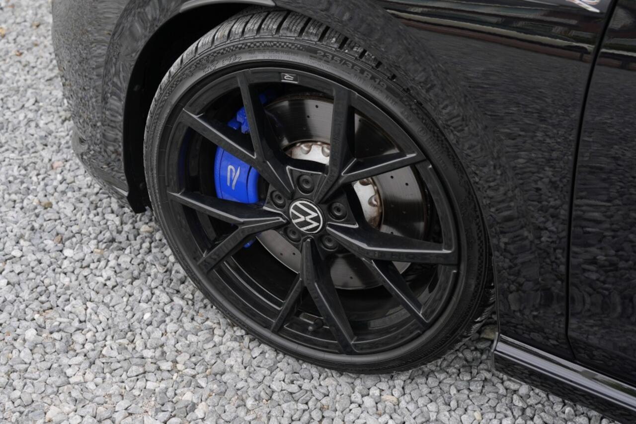 Volkswagen GOLF R 2.0 TSI 4Motion