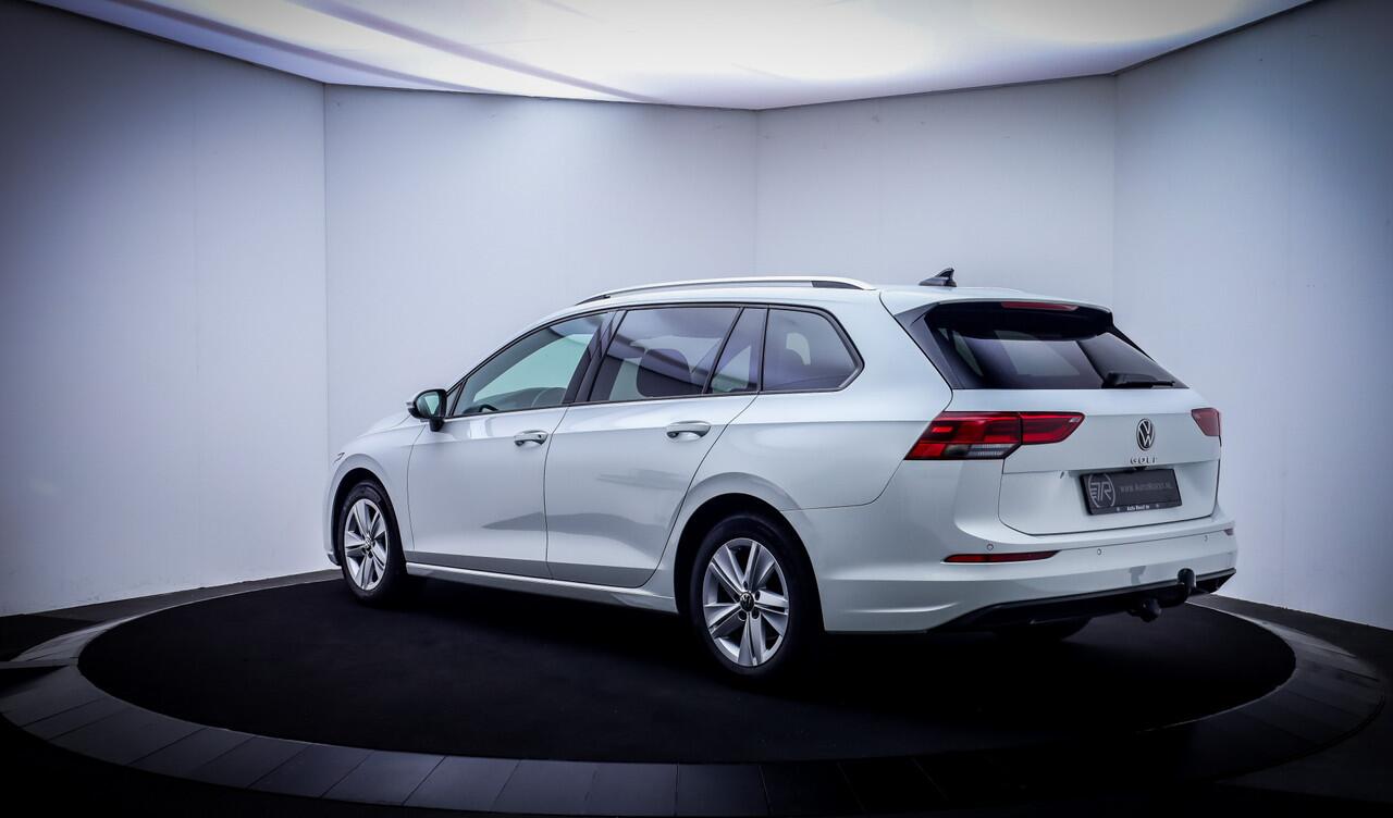 Volkswagen GOLF Variant 1.0TSI LIFE LED | CAMERA | STUUR+STOELVERW | CARPLAY | ACC | DAB | CLIMA | TREKHAAK | PDC V+A | LMV