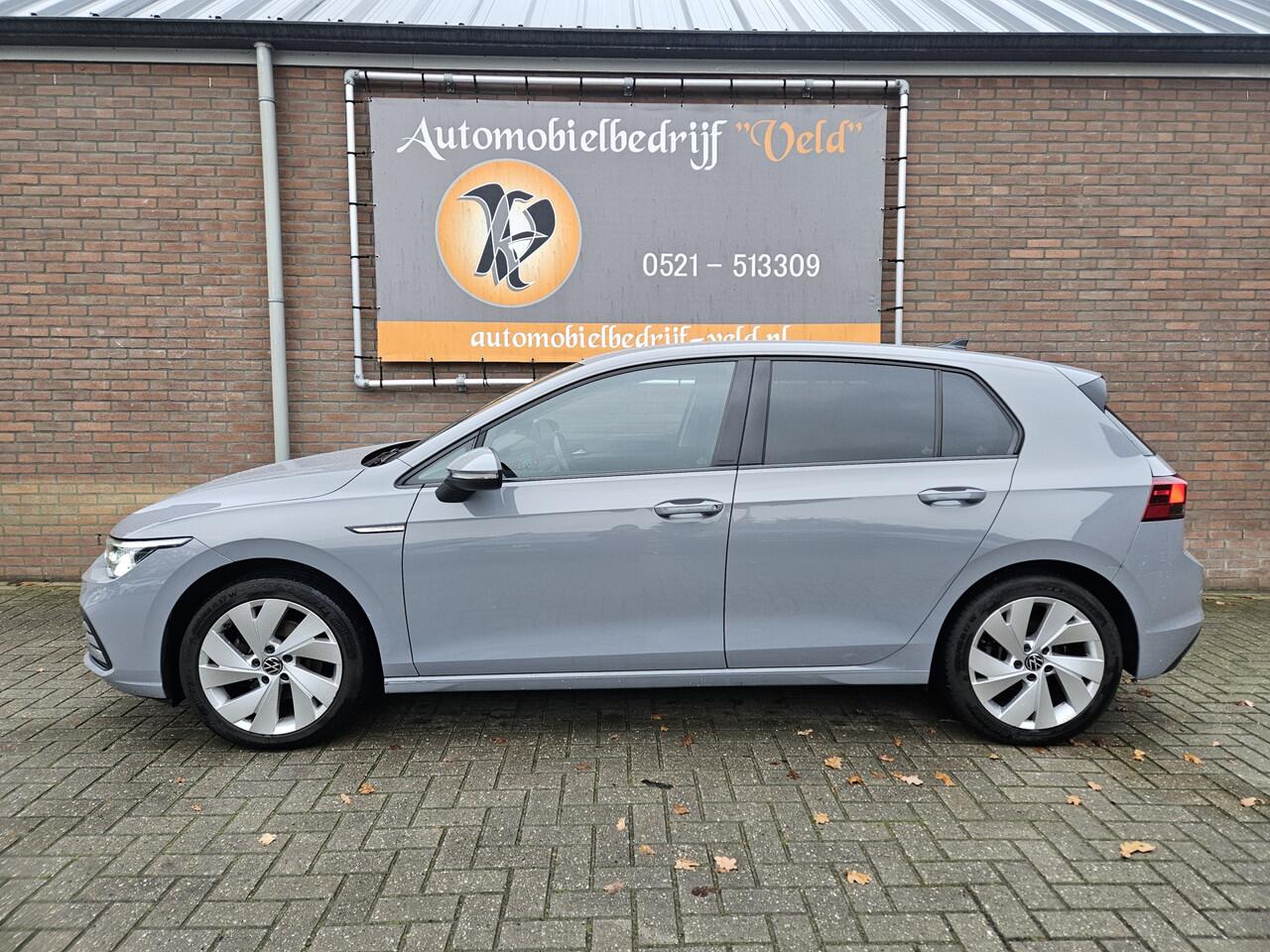 Volkswagen GOLF 1.5 eTSI Style