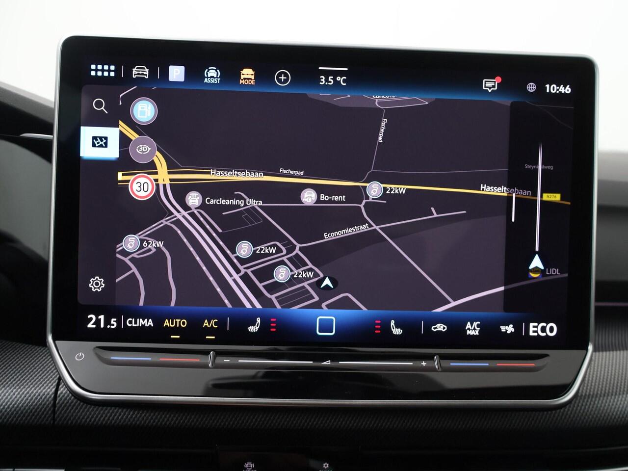 Volkswagen GOLF 8 GTE 1.5 eHybrid 200 kW / 272 PK Hatchback 6-DSG | Panoramadak | Black Style |