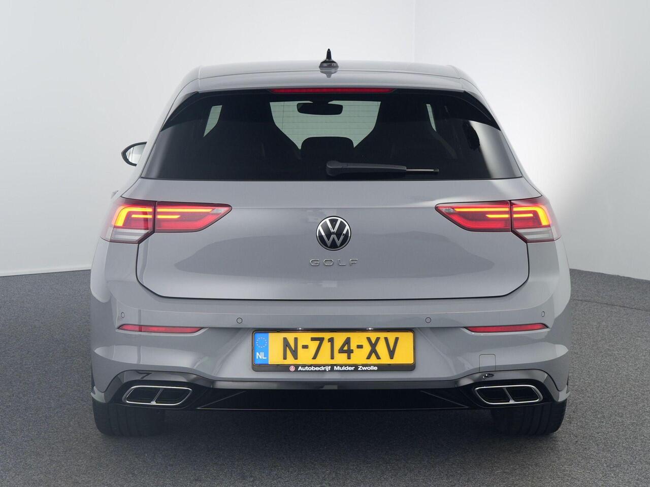 Volkswagen GOLF 1.5 TSI | 150PK | R-Line | ACC | Carplay |