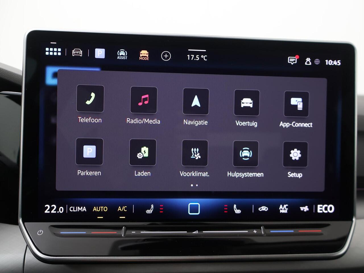 Volkswagen GOLF 1.5 eHybrid Life Edition | 204 PK | Automaat | Elektrische Panoramadak | Cruise control adaptief | Achteruitrij camera |